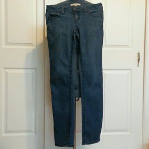2️⃣1️⃣Forever 21 jeans